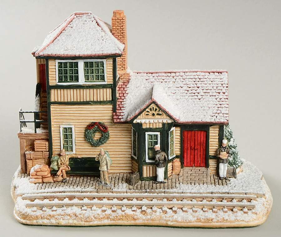 Allegiance Collection I'Ll Be Home For Christmas - Boxed by Lilliput Lane-1