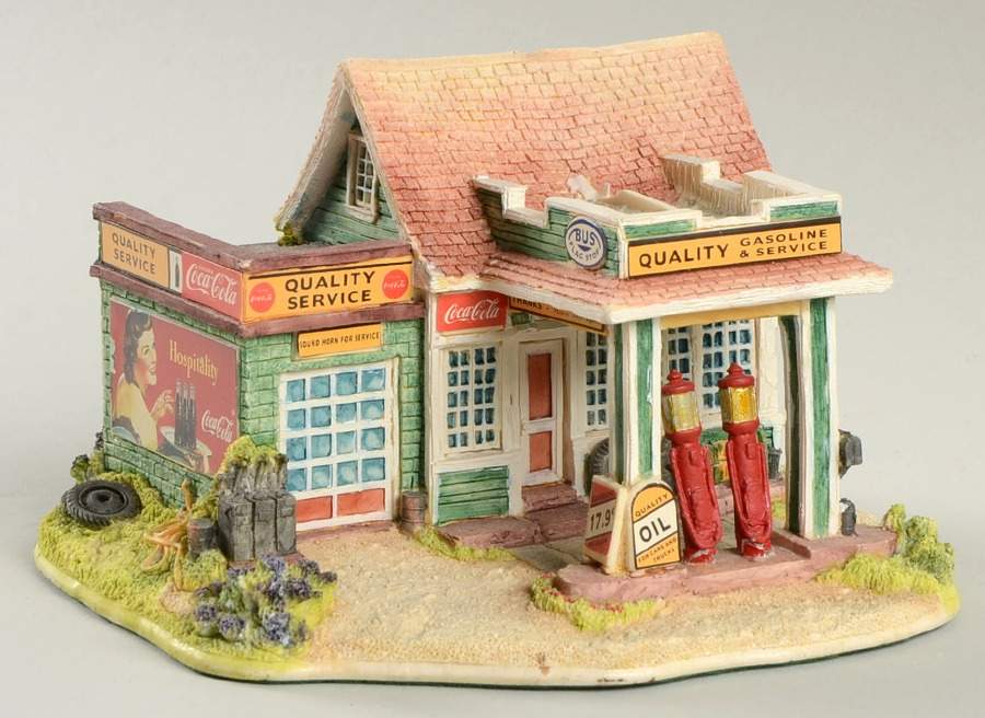 Coca-Cola Country Fill'Er Up And Check The Oil - Boxed by Lilliput Lane-1