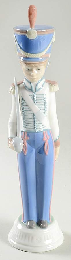 Soldier Boys Soldier With Saber - With Box by Lladro-1