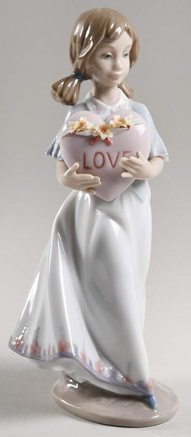 Worldwide Love European Love - No Box by Lladro-1