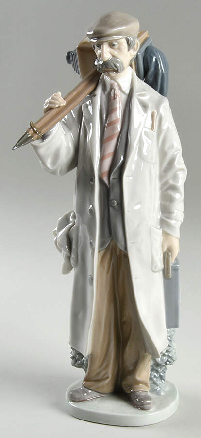 Professionals Roving Photographer - No Box by Lladro-1