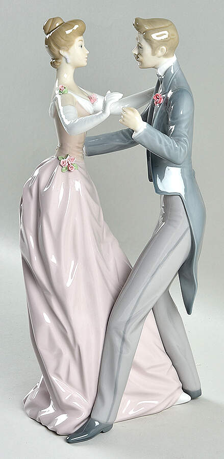 Dance Anniversary Waltz - Boxed by Lladro-1