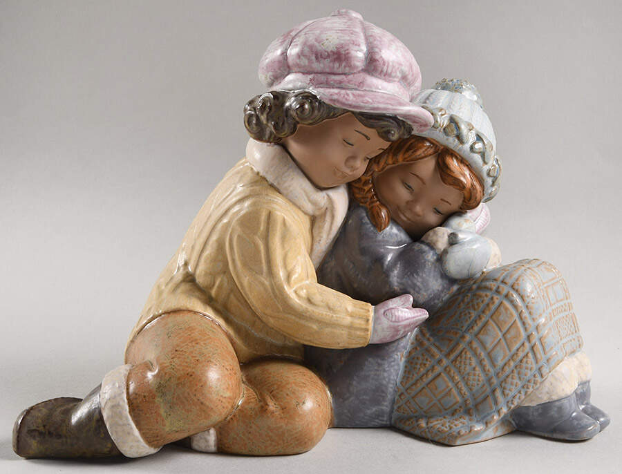 Romance (Couples) A Sweet Gesture - Boxed by Lladro-1
