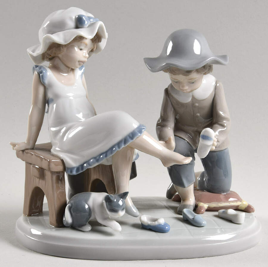 Romance (Couples) Try This One - Boxed by Lladro-1