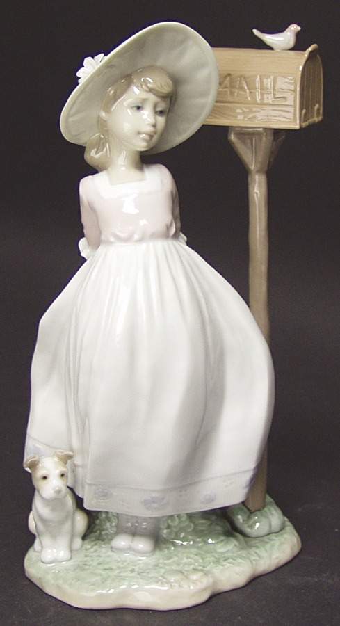 Romance (Singles) Waiting For Your Letter - With Box by Lladro-1