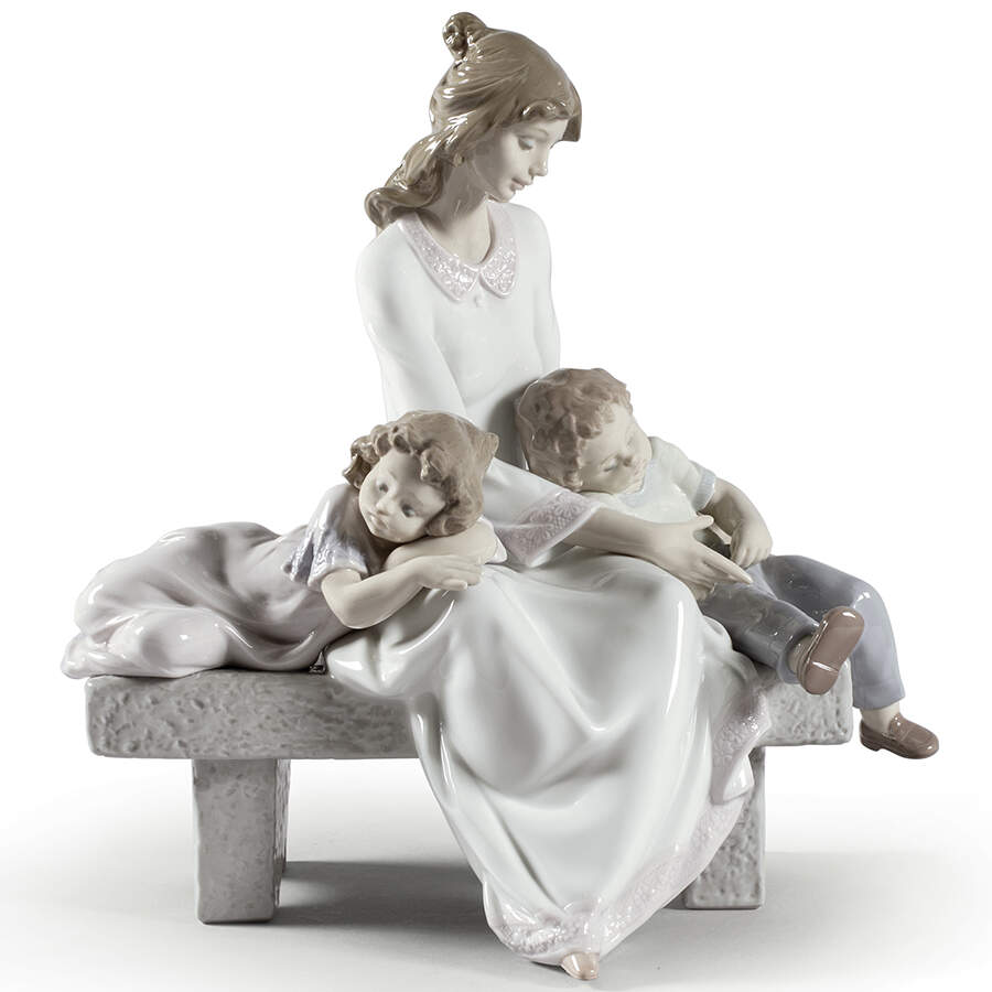 Women and Children An Afternoon Nap - No Box by Lladro-1
