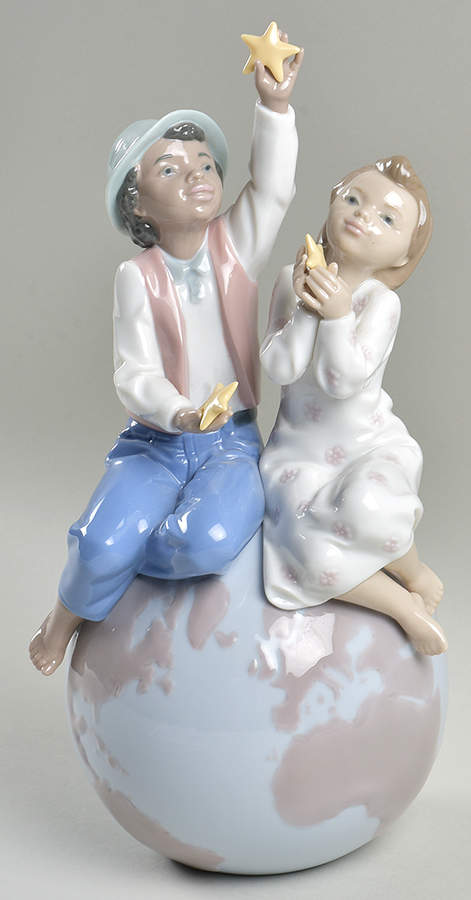 Brothers and Sisters A World Of Love - Boxed by Lladro-1