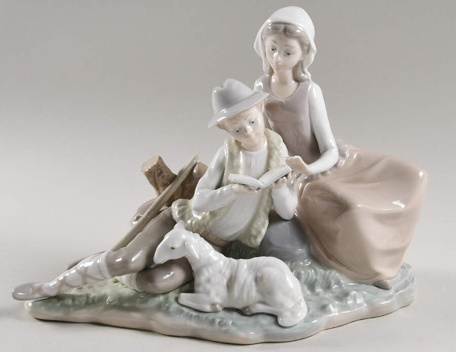 Children with Animals Children Reading - No Box by Lladro-1