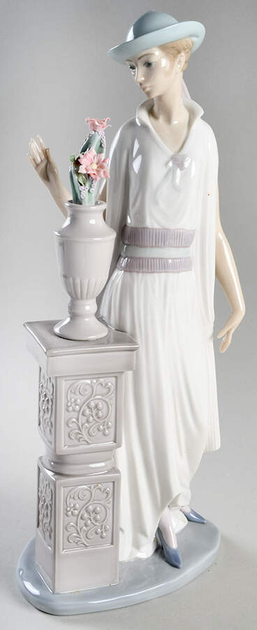 Sophisticated Ladies Lady Grand Casino - Boxed by Lladro-1