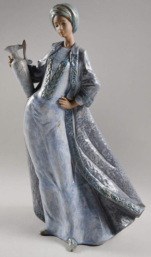 Women Working Waters Of The Oasis - Boxed by Lladro-1