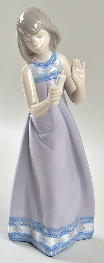 Young Girls Quiet Evening - No Box by Lladro-1