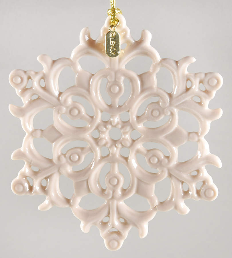 Snow Fantasies Snowflake C - No Box by Lenox-1