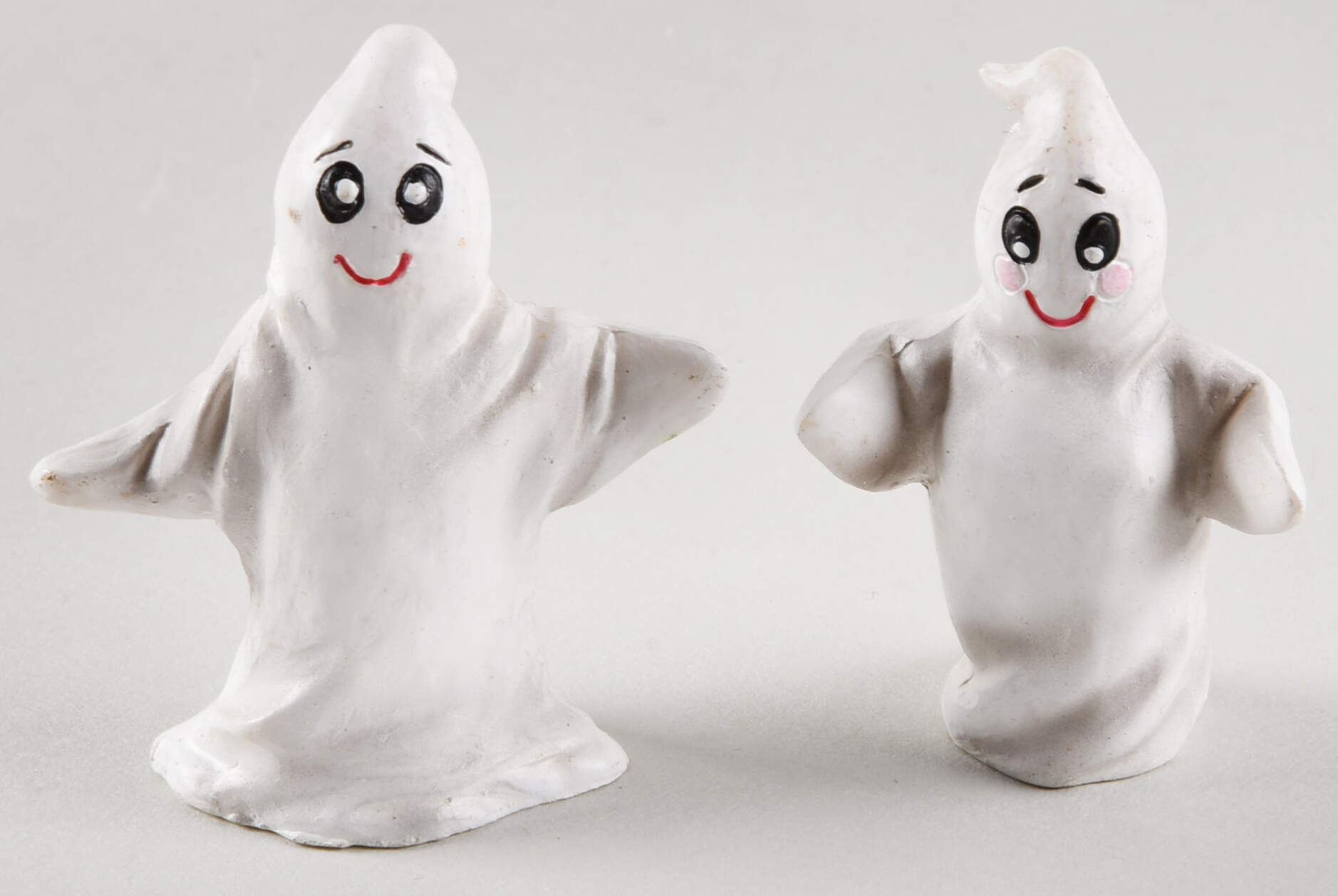 Spooky Town Friendly Ghosts (2 Piece) - With Box Bx947 by Lemax-1