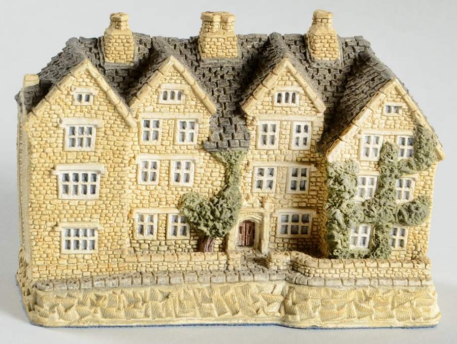 Great British Pubs The Lygon Arms Broadway - Boxed by Malcolm Cooper-1