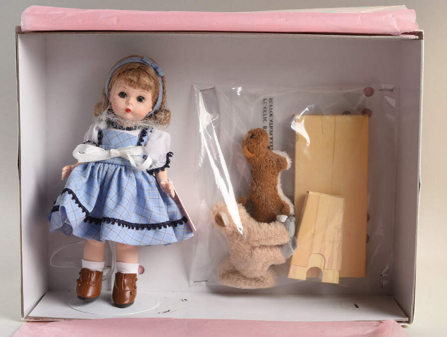 Nursery Rhymes Pop Goes The Weasel - No Box by Madame Alexander-1