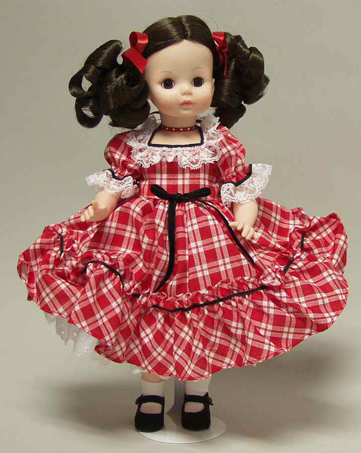 Classics-Doll Apple Pie - Boxed by Madame Alexander-1