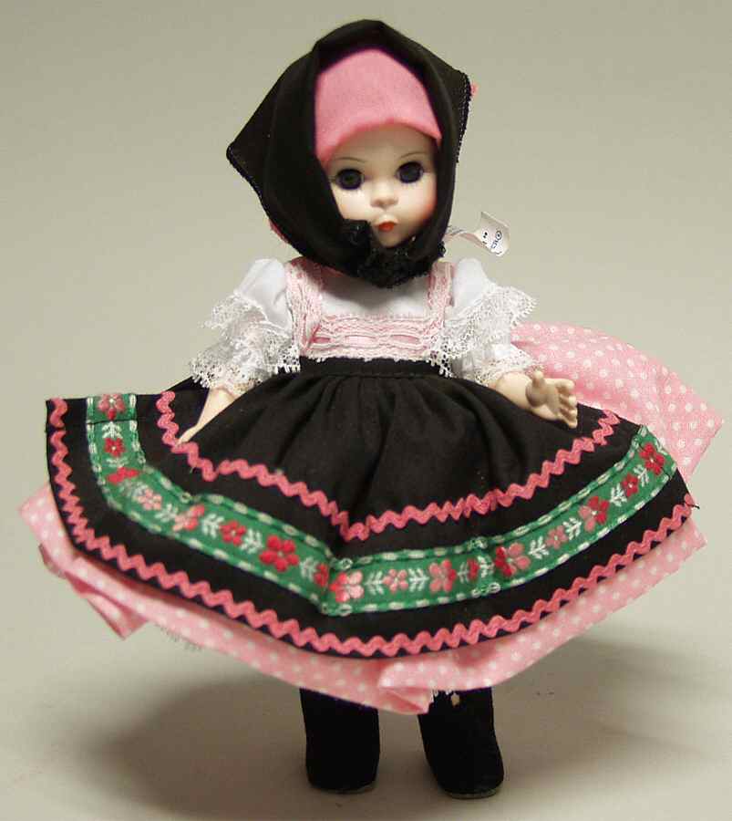 International-8" Doll Yugoslavia - Boxed by Madame Alexander-1