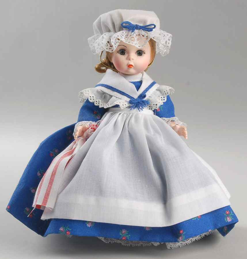 Storybook-Doll Betsy Ross - No Box by Madame Alexander-1
