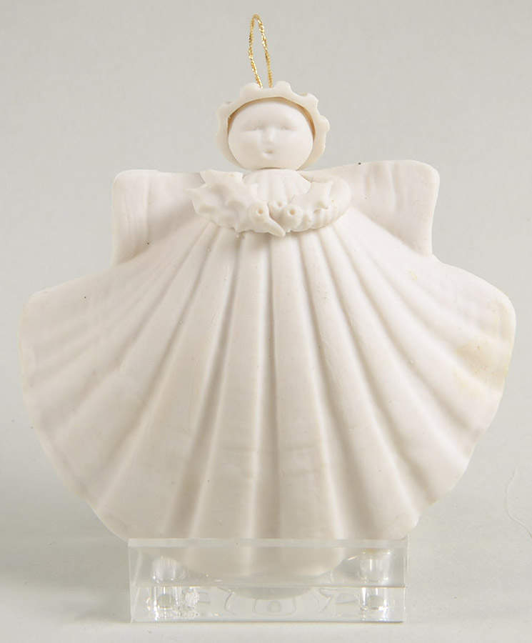 Angel-3" Size Holly - No Box by Margaret Furlong-1