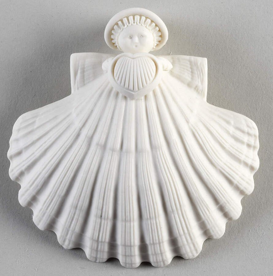 Angel-4" Size Heart - No Box by Margaret Furlong-1