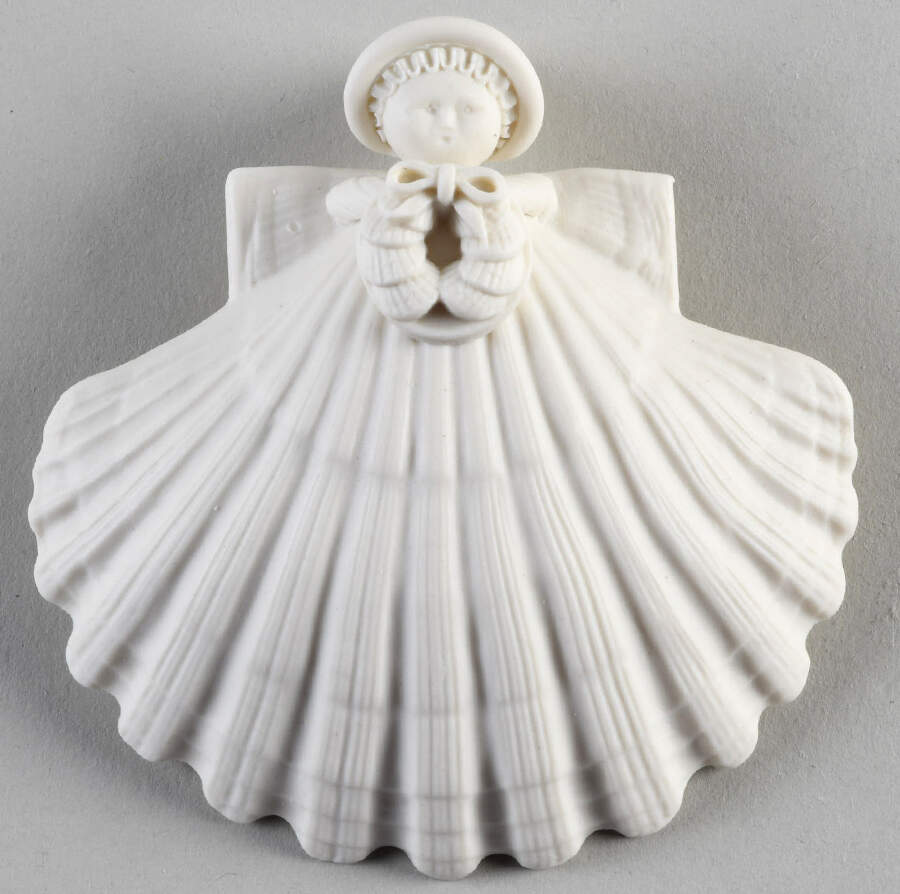 Angel-4" Size Wreath - Boxed by Margaret Furlong-1