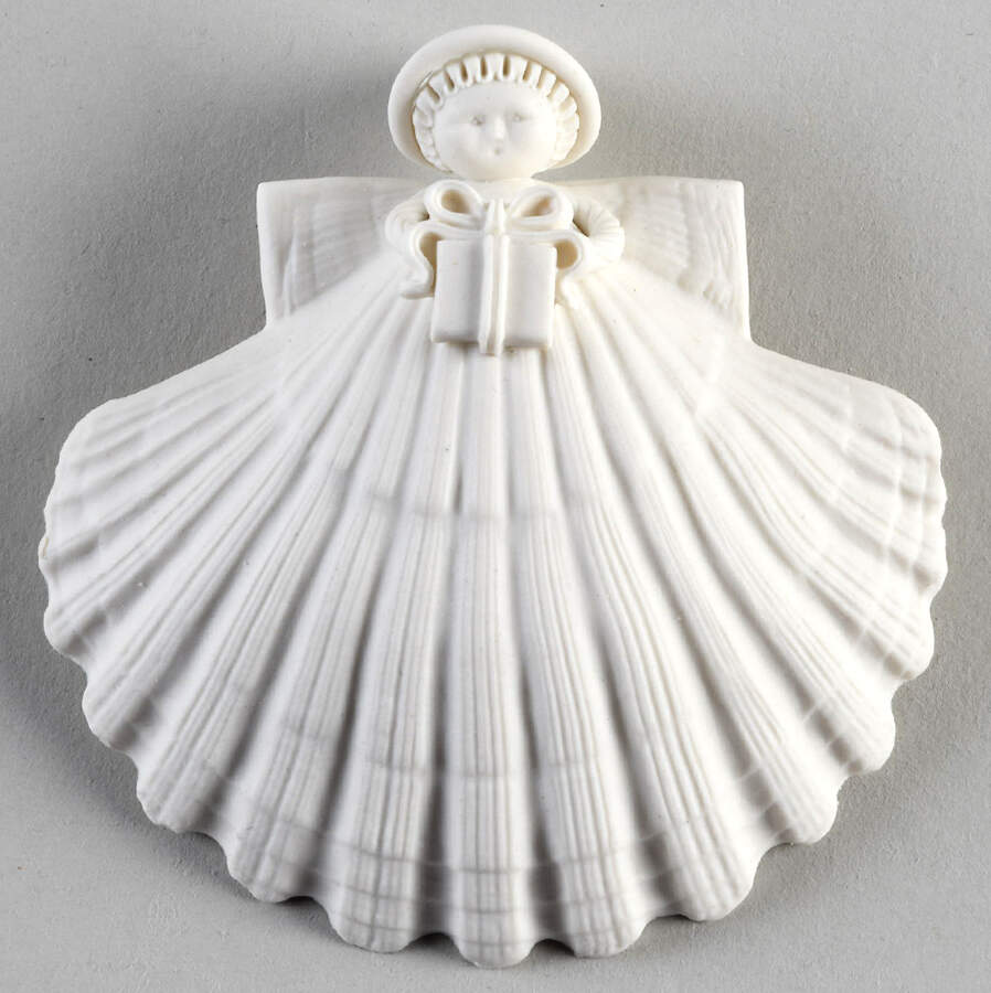 Angel-4" Size Gift - No Box by Margaret Furlong-1