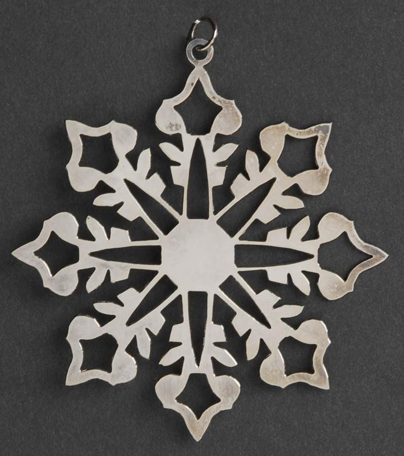 Snowflake-Silverplate 1982-Snowflake - Boxed by Metropolitan Museum-1