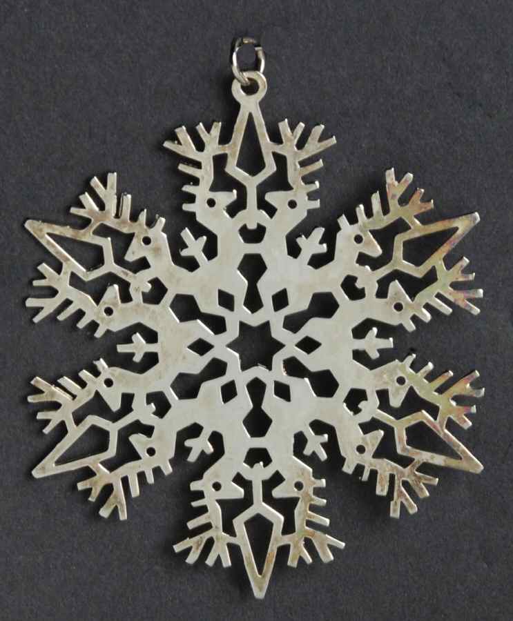 Snowflake-Silverplate 1979-Snowflake - Boxed by Metropolitan Museum-1