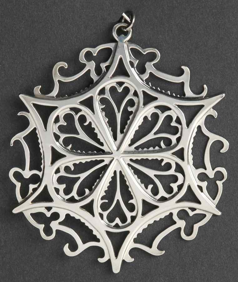 Snowflake-Silverplate 1990-Snowflake - Boxed by Metropolitan Museum-1