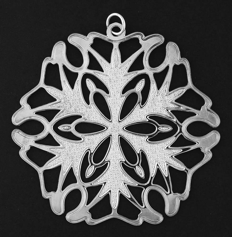 Snowflake-Silverplate 2002-Snowflake - Boxed by Metropolitan Museum-1