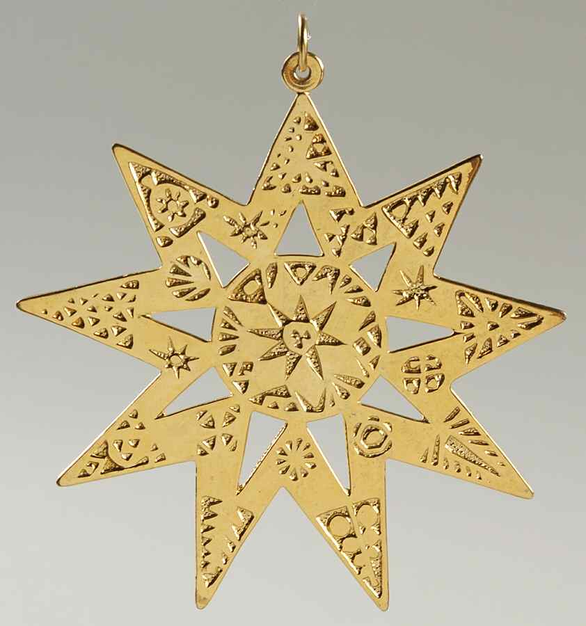 Star-Sterling Vermeil 1972-Star - With Box by Metropolitan Museum-1