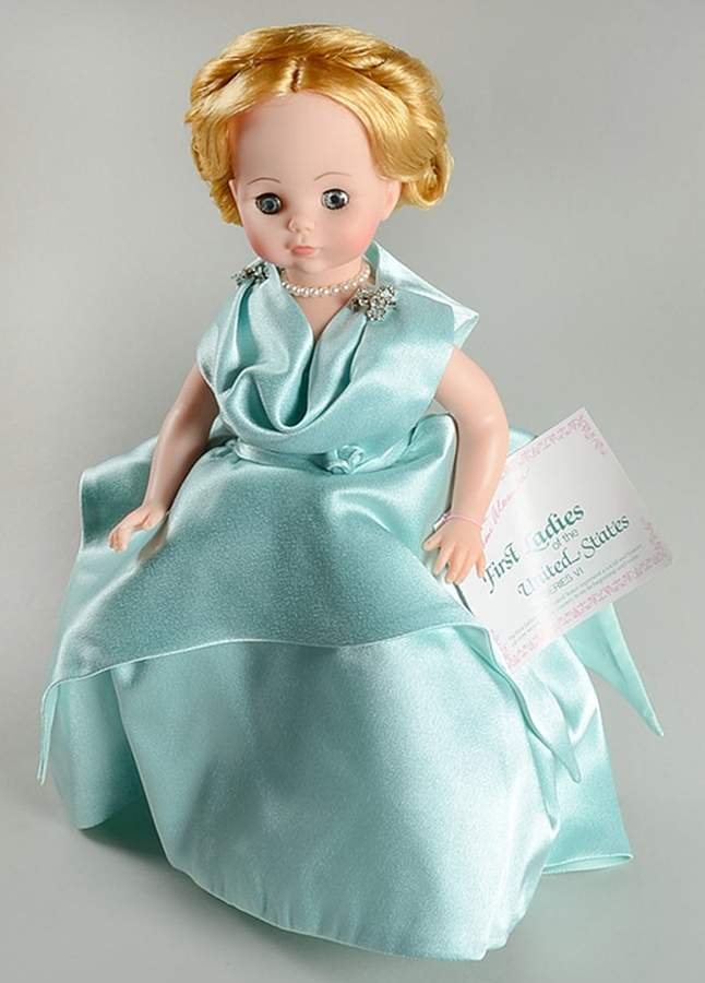 First Ladies Series #6-Doll Lou Hoover - Boxed by Madame Alexander-1