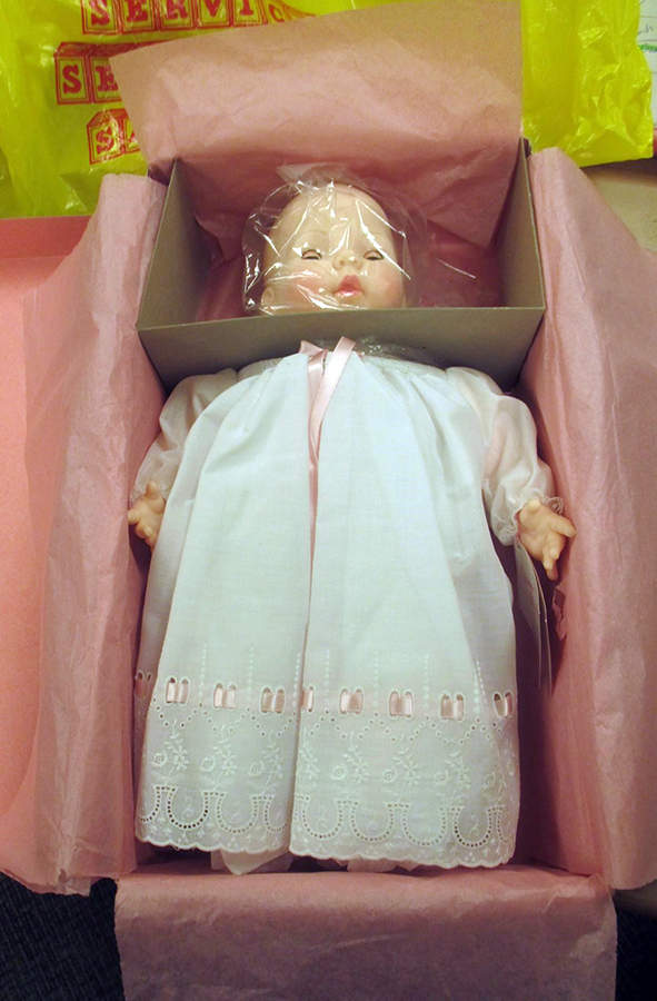Babies-Doll Victoria - No Box by Madame Alexander-1