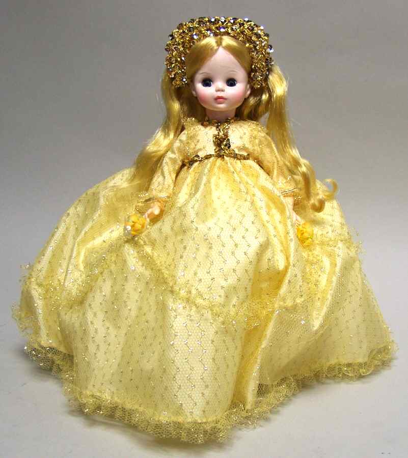 Classics-Doll Sleeping Beauty-Gold - Boxed by Madame Alexander-1