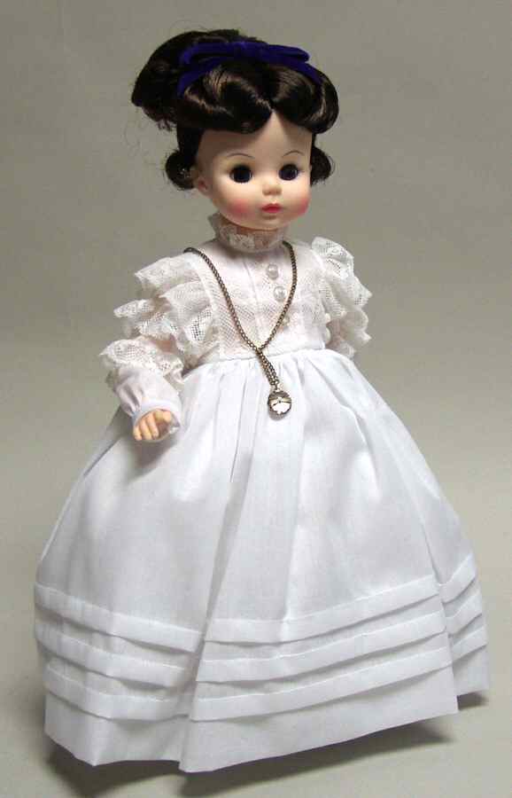 Classics-Doll Emily Dickinson - With Box by Madame Alexander-1