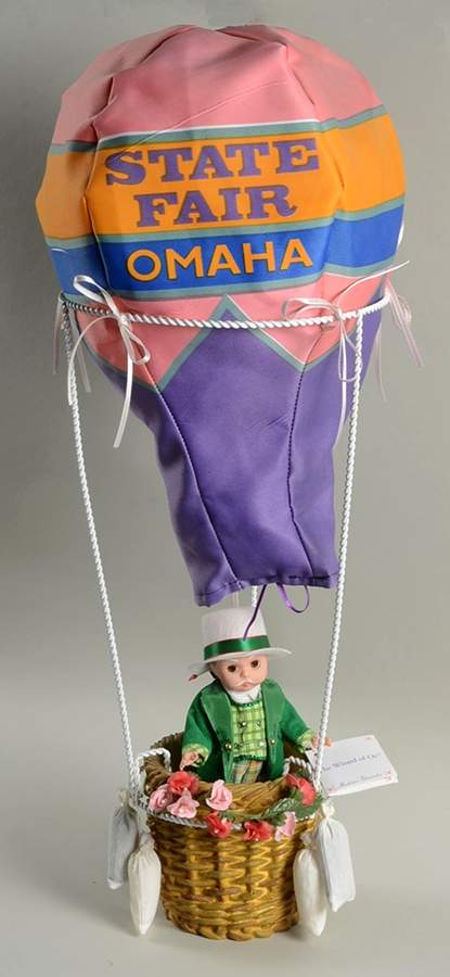 Wizard of OZ-Dolls Wizard With State Fair Balloon - Boxed by Madame Alexander-1