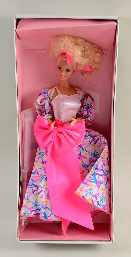 Barbie & Ken Dolls Barbie Style Collector Doll - Boxed by Mattel-1