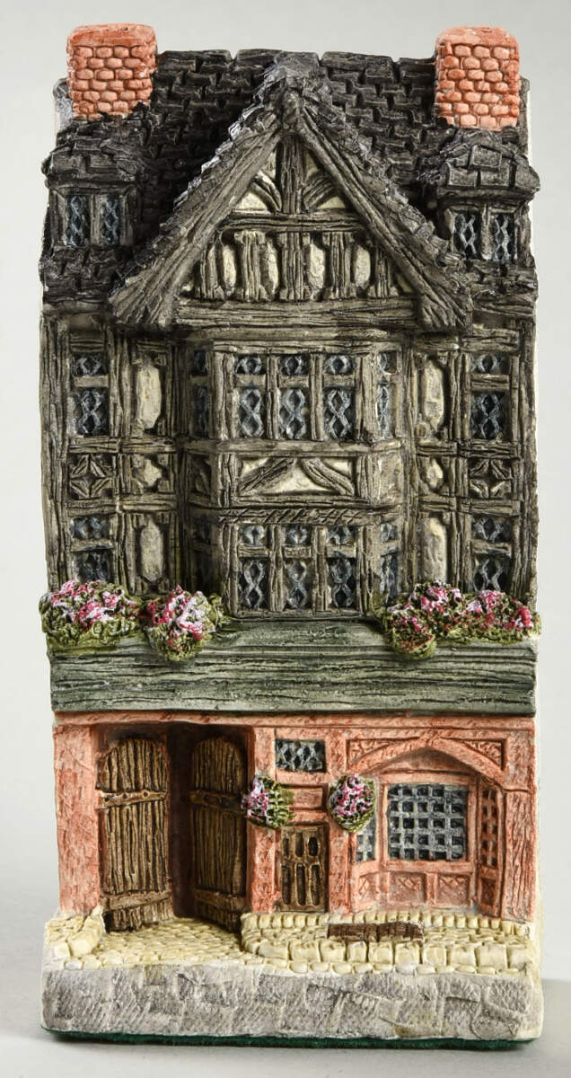 Great British Pubs-Yard of Pubs Wheatsheaf - No Box by Malcolm Cooper-1