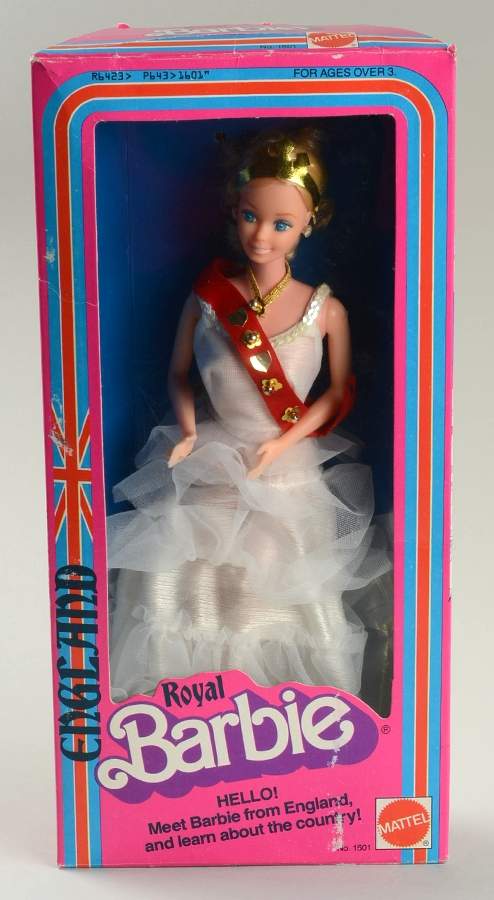 Dolls of the World Royal Barbie-England - Boxed by Mattel-1