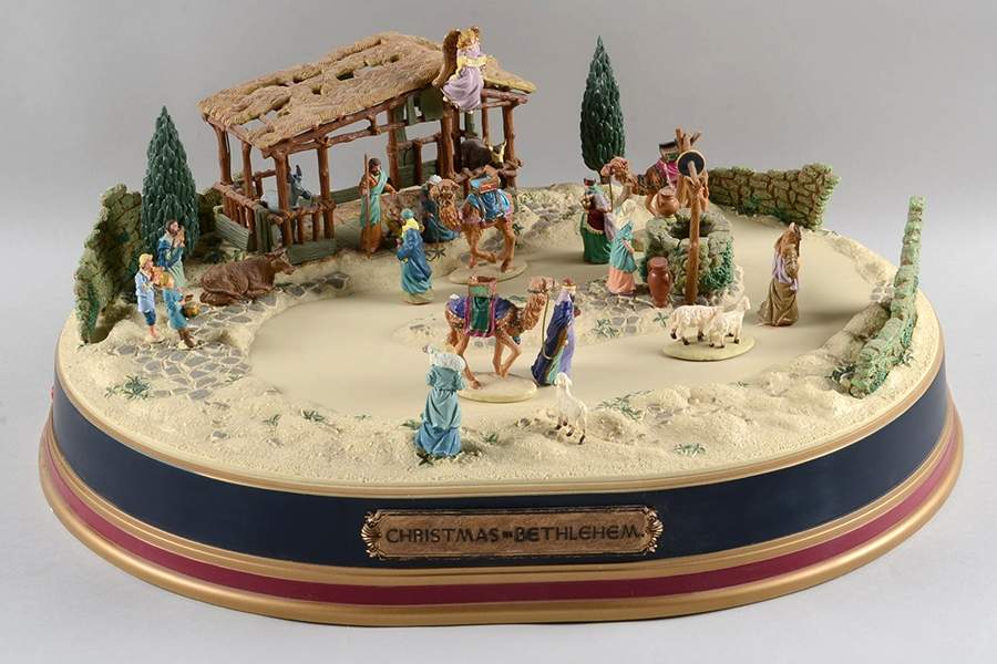Animated Tabletop Vignette Scenes Christmas In Bethlehem - Boxed by Mr Christmas-1
