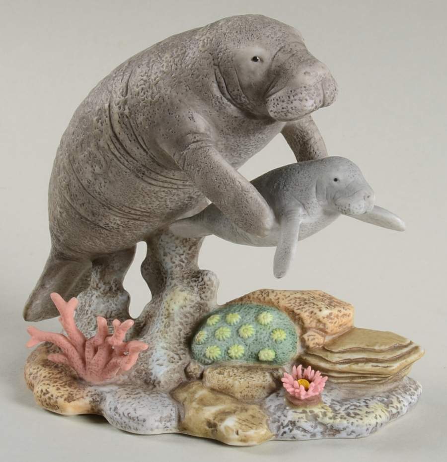Wonders of the Sea Manatee & Baby - Boxed by Maruri-1