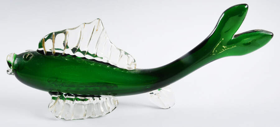 Murano Figurines Fish-Green, Clear Fins - Nb676, No Box by Murano Glass-1