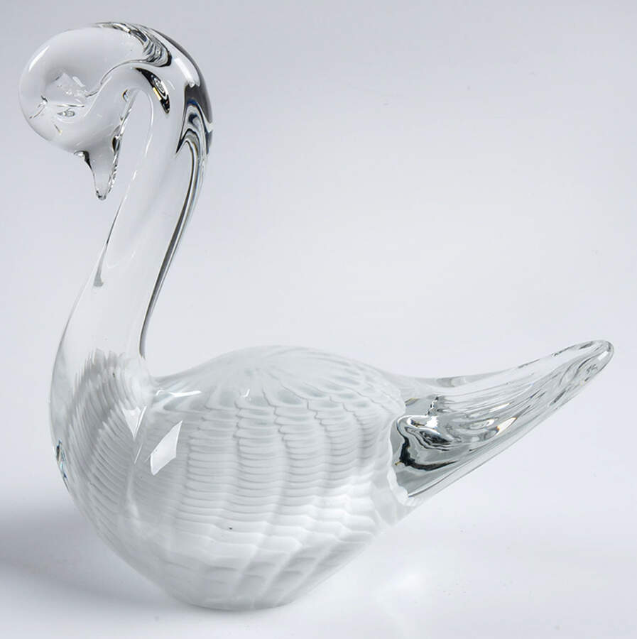 Murano Figurines Swan- White Ripples - Nb673, No Box by Murano Glass-1