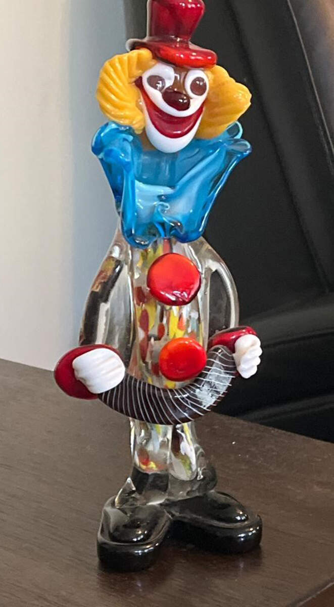 Murano Figurines Clown With Accordion - Nb639, No Box by Murano Glass-1