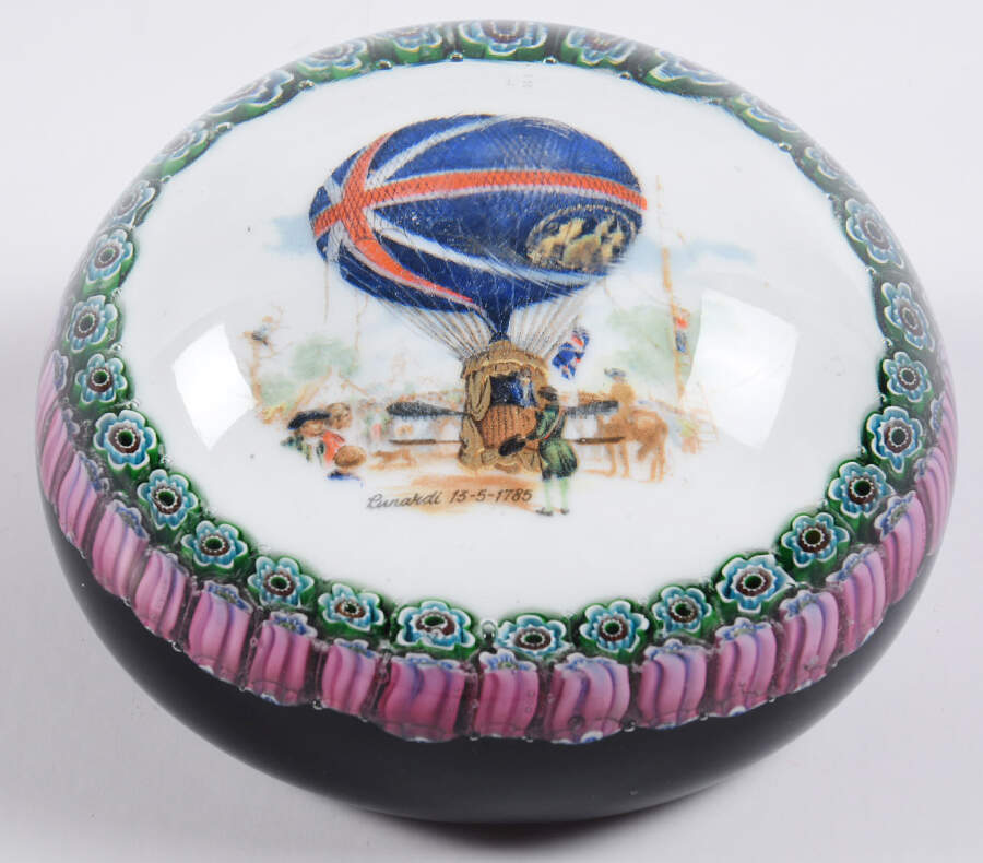 Murano Figurines Lunardi Balloon Flight-Paperweight - Nb751, No Box by Murano Glass-1