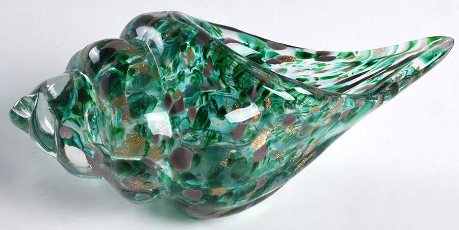 Murano Figurines Conch Shell - Green - Nb793, No Box by Murano Glass-1