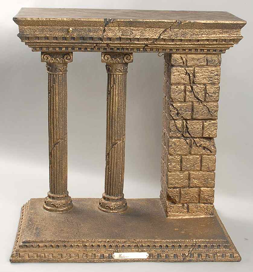 Madame Alexander Nativity Musical Display-Silent Night - Display Stand by Madame Alexander-1