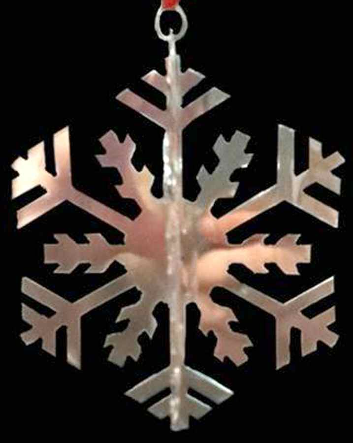 Snowflake-Ornaments 2012 Snowflake - No Box by Mikasa-1