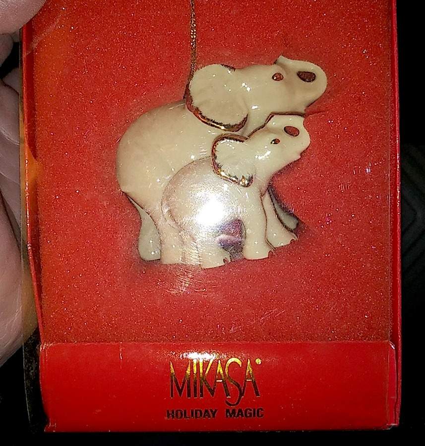 Holiday Magic Mother & Baby Elephant - No Box by Mikasa-1