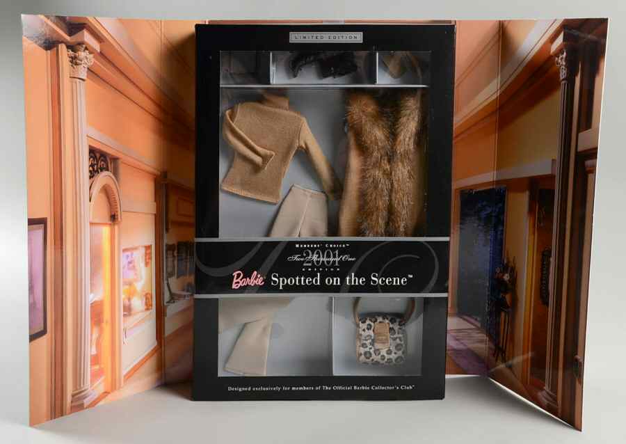 Member's Choice Fashions Spotted On The Scene Fashion - Boxed by Mattel-1